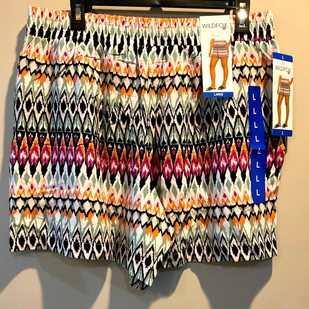 NWT | WILDFOX Shorts | Large |